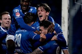 Hornkamp schiet FC Den Bosch in blessuretijd vanaf penaltystip naar zege