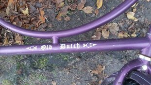 Politie zoekt identiteit eigenaresse fiets