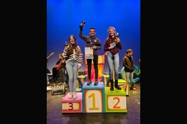 Floor van Haaren van Stedelijk gymnasium uit ’s-Hertogenbosch is nummer 3 van Brabants best voorlezende brugklassers