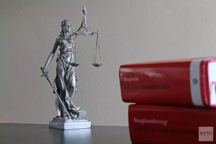 Cel en behandeling voor man die vriendin in voorhoofd sneed