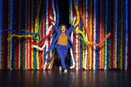 Actrice Margôt Ros tourt door Brabant