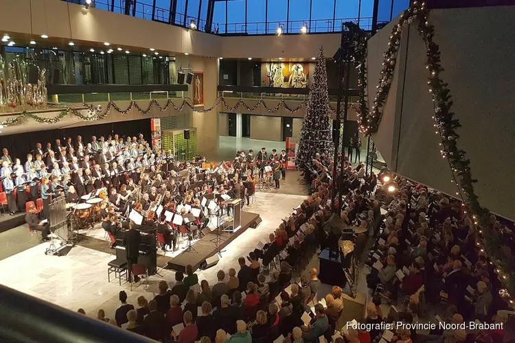 10 december Volkskerstzang Provinciehuis Den Bosch
