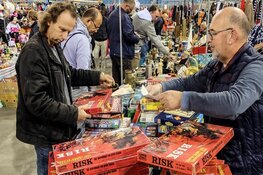 Kom naar de Super Snuffelmarkt in de Brabanthallen: Een Paradijs voor Liefhebbers van Vintage, Curiosa en Tweedehands!