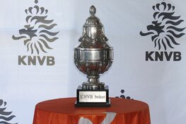 Go Ahead Eagles verrast en gaat ten koste van PSV naar bekerfinale