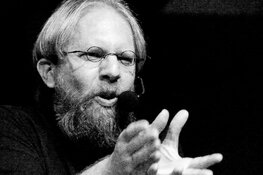 Bij Het Lopende Vuur in Den Bosch op het Vertelpodium: In zichzelf veranderd; oude verhalen vanuit een modern perspectief