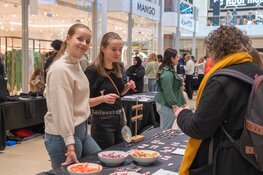 70 jongeren presenteren hun eigen bedrijf op marktdag in Den Bosch