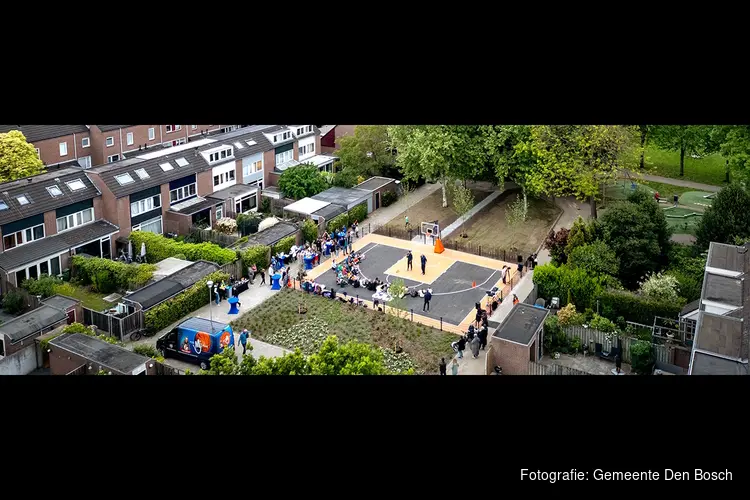 Olympisch kampioen opent eerste 3x3-basketbalveld in ’s-Hertogenbosch