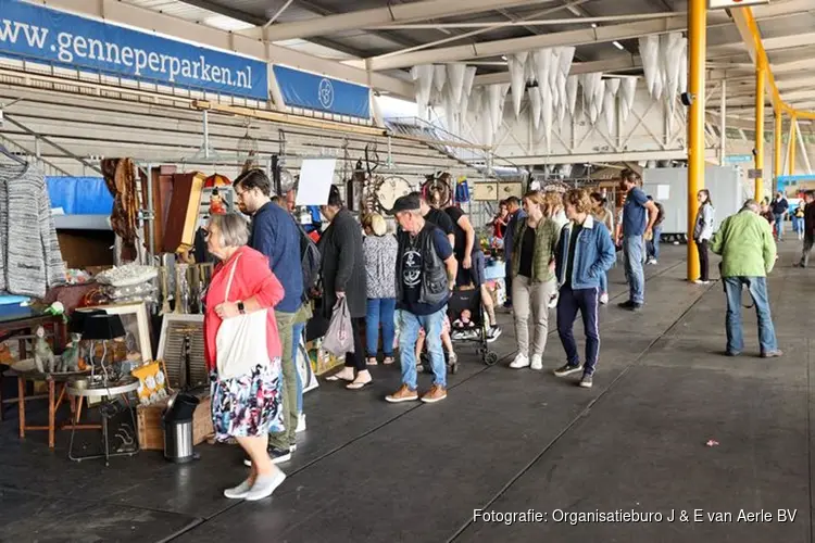 De grootste vlooien- & vintagemarkt van Brabant op zondag 1 juni
