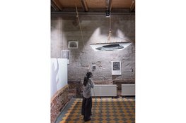 Monumentale grafiek en installaties in Willem Twee Kunstruimte bij expositie Habitat of the Mind