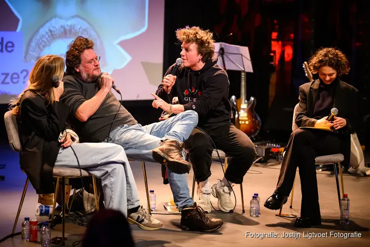 Willen we alles zien?  Een ontmoeting over de grenzen van onze artistieke vrijheid