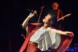Kate! In Concert brengt magische ode aan Kate Bush naar het podium