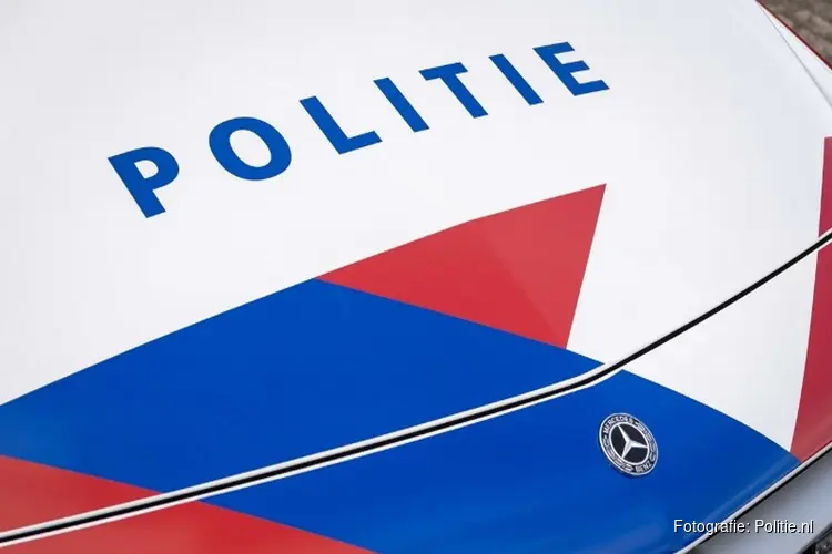 Politie onderzoekt ongeval vluchtstrook A50